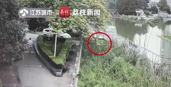 鴨嘴閥|橡膠接頭|鋁模定位塊|防水套管|伸縮器|補(bǔ)償器|傳力接頭|防水翼環(huán)
